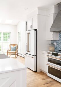 white-kitchen-appliances