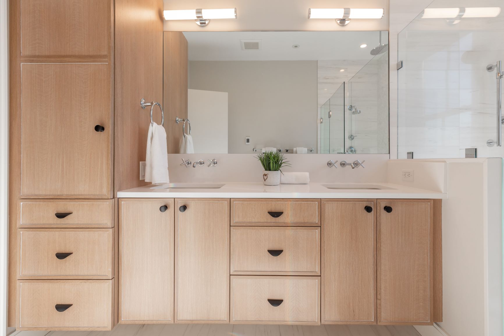 custom bathroom vanity